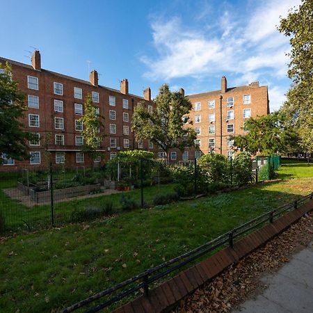 Cosy 4-Bedroom Apartment Next To Borough 伦敦 外观 照片