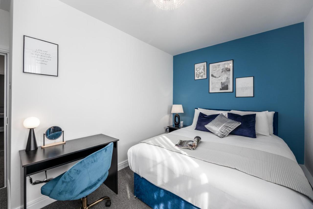 Cosy 4-Bedroom Apartment Next To Borough 伦敦 外观 照片