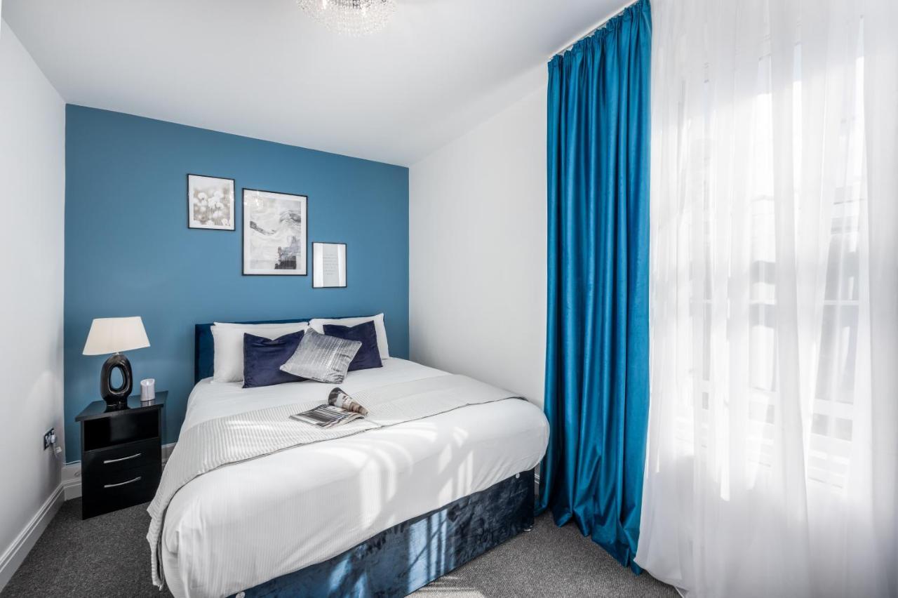 Cosy 4-Bedroom Apartment Next To Borough 伦敦 外观 照片